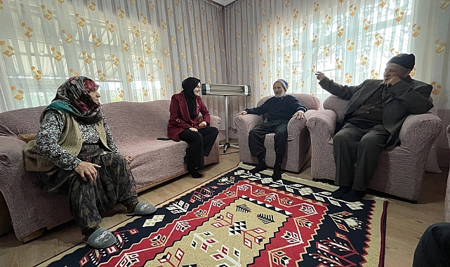 Kaymakam Odabaşı, 104 yaşındaki Dinç'i ziyaret etti