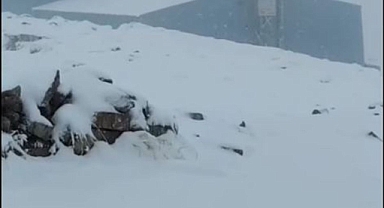 Komşu Beyaza Büründü