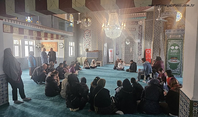 ÖZEL ÖĞRENCİLER CAMİDE BULUŞTU