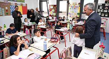 Vali Sezer, TED Edirne Koleji’nde Öğrencilerle Buluştu