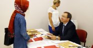 Yabancı uyruklu öğrencilerin kayıtları sürüyor