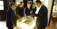 Ata’nın doğduğu evden söz verdi