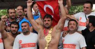 Başpehlivan Recep Kara