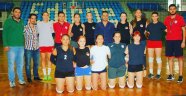 Bayan voleybolcular durmuyor