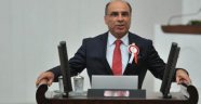 Bircan: “Bakan topu taca atıyor”