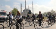 Bisikletçilerden turizme destek