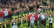 Er Meydanı’nda cayırtı