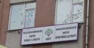 HDP’ye silahla yürüyenlere gözaltı