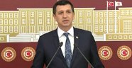 Müfredatı eleştirdi