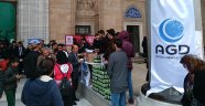 “O, kurumuş vicdanlara âb-ı hayattır”
