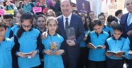 Saraçlarda kitap okudular