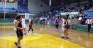 Taraftarı önünde galip geldiler