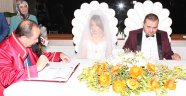 Tüccar ve Başkal ailelerinin mutlu günü