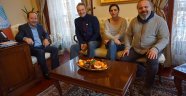 Ünlü tiyatrocudan ziyaret