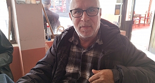 KÖYDE YAŞAYAN EMEKLİ BİLE GEÇİNEMİYOR