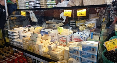 BULGARLAR KİLO KİLO PEYNİR ALIYOR